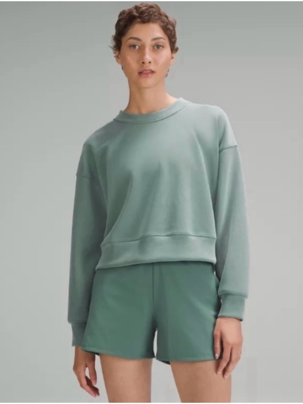 Lululemon Softstreme Perfectly Oversized Cropped Crew “medium forest”